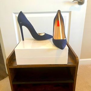 Lauren Marinis Heels. Made in Italy. Great quality shoes. 100mm